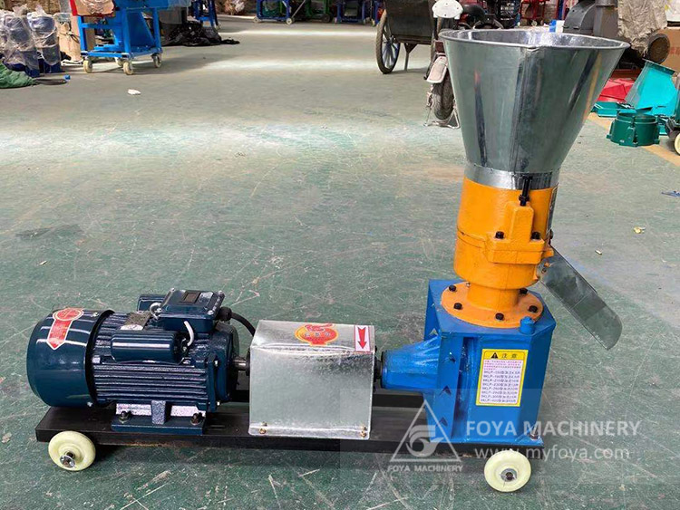 FOYA Vegetable Transplanter in operation